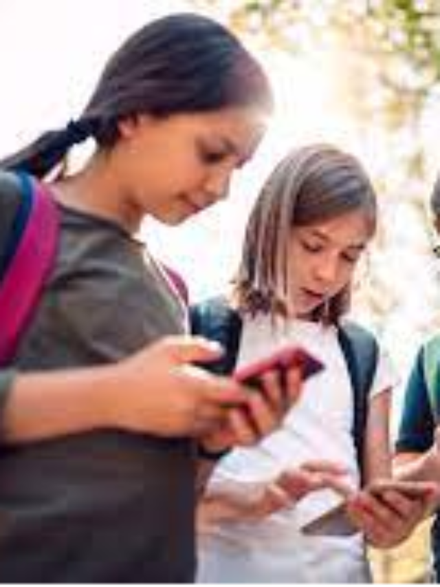 UP Board 10th and 12th Result: SMS पर भी उपलब्ध